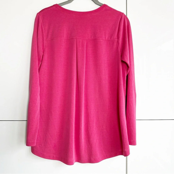 J. Jill Modal Blouse Fuchsia Pink XS Petite Roll Tab Sleeves Soft Lagenlook - Picture 4 of 8